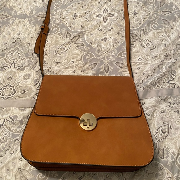 Justfab Satchel For Sale - Picture 1 of 3